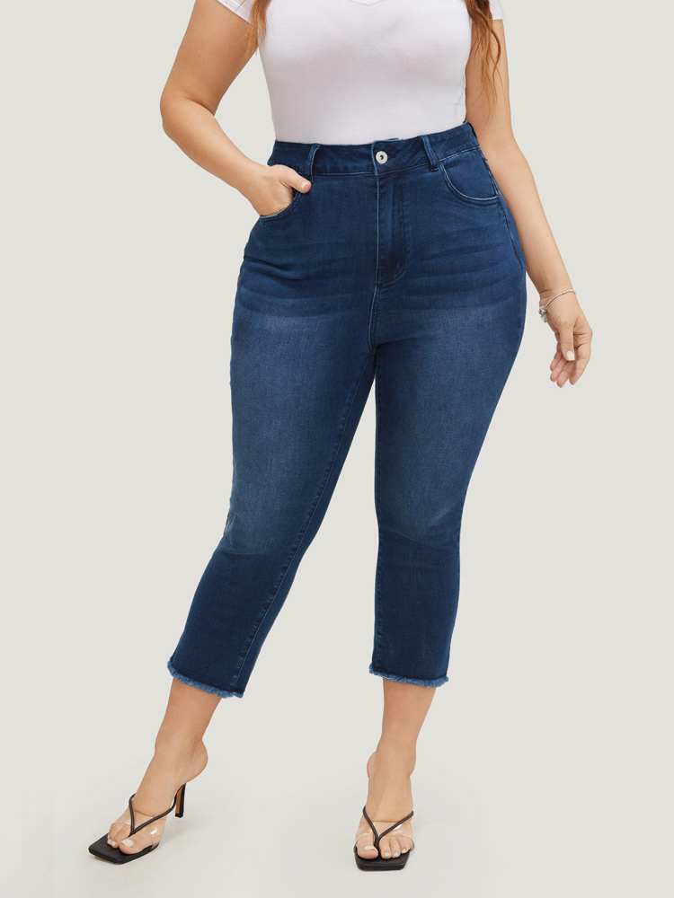 

Plus Size Very Stretchy High Rise Dark Wash Raw Hem Cropped Jeans Women DarkBlue Casual Plain High stretch Pocket Jeans BloomChic