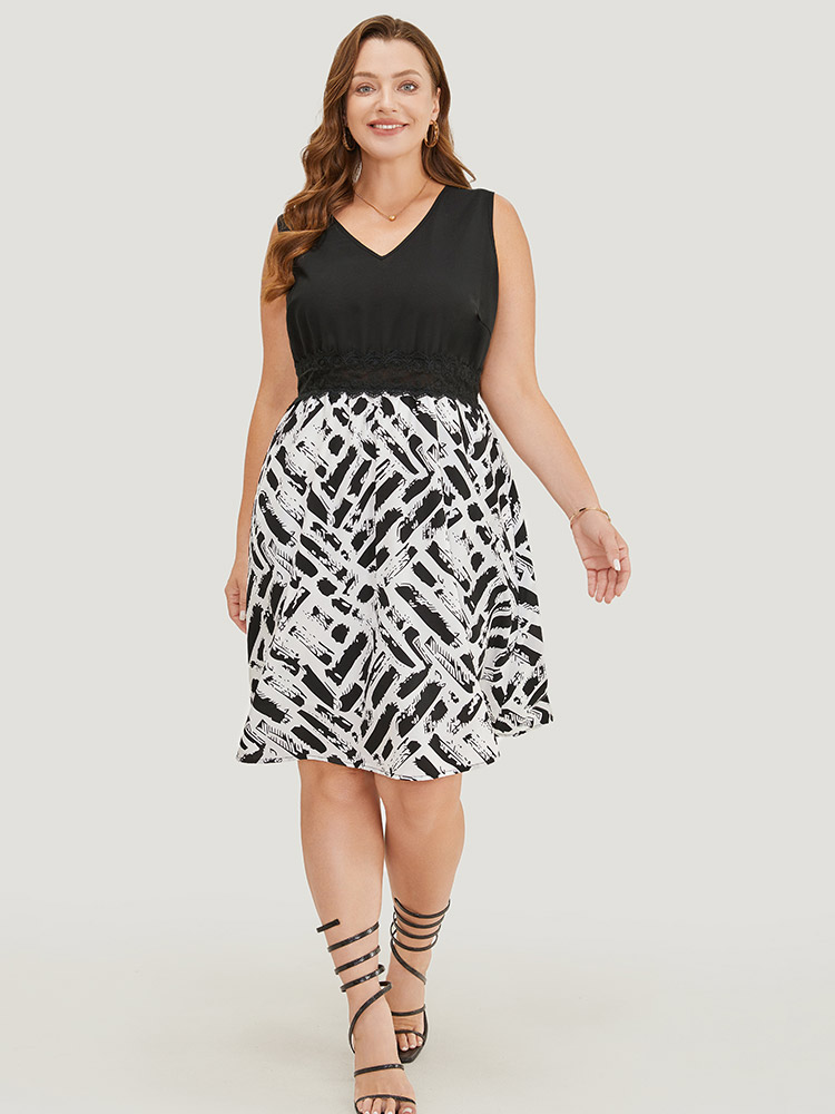 

Plus Size Graphic Patchwork Pocket Contrast Lace Tank Dress Black Women Elegant Gathered V-neck Sleeveless Curvy Knee Dress BloomChic