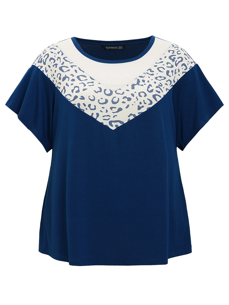 Plus Size Women Dailywear Colorblock Contrast Dolman Sleeve Short sleeve Round Neck Casual T-shirts BloomChic 