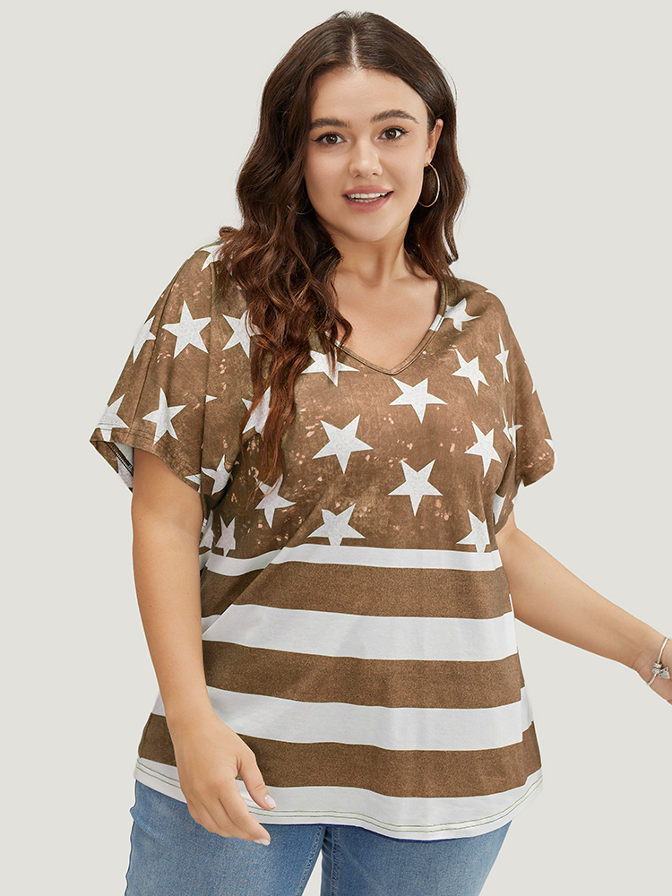 

Plus Size Star & Striped Print Batwing Sleeve T-shirt Bronze Women Casual Moon and Star V-neck Everyday T-shirts BloomChic