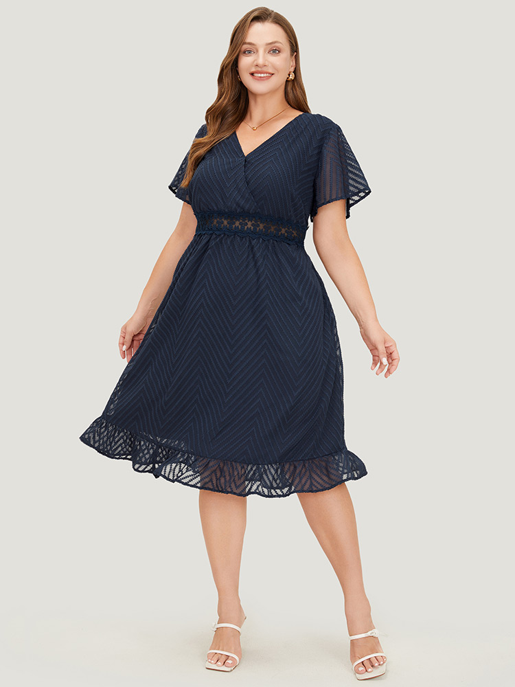 

Plus Size Plain Geometric Pocket Wrap Mesh Lace Insert Ruffle Dress Indigo Women Elegant Lined V-neck Short sleeve Curvy Knee Dress BloomChic