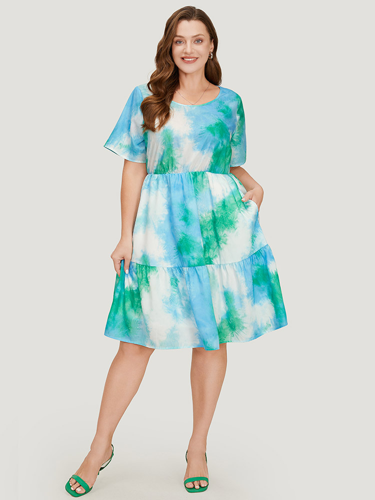 Plus Size Women Dailywear Tie Dye Tiered Regular Sleeve Short sleeve Round Neck Pocket Vacation Dresses BloomChic 