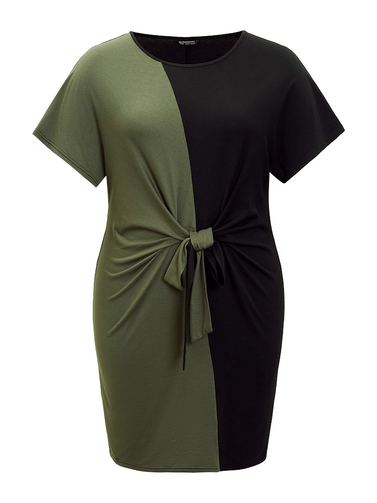 

Plus Size Two Tone Batwing Sleeve Knot Front Dress ArmyGreen Women Contrast Round Neck Short sleeve Curvy Knee Dress BloomChic