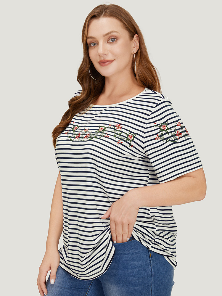 

Plus Size Floral Embroidered Slightly Stretchy Striped T-shirt Navy Women Elegant Embroidered Striped Round Neck Dailywear T-shirts BloomChic