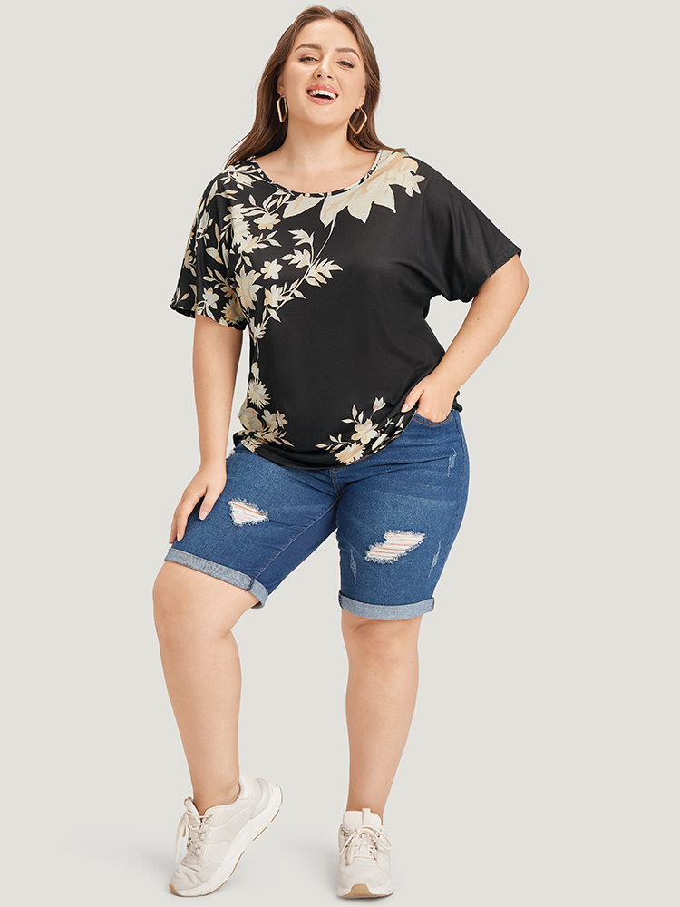 Plus Size Women Going out Floral Dolman Sleeve Short sleeve Round Neck Elegant T-shirts BloomChic 