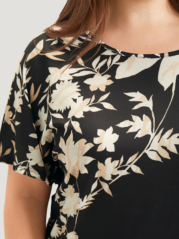 Plus Size Women Going out Floral Dolman Sleeve Short sleeve Round Neck Elegant T-shirts BloomChic 