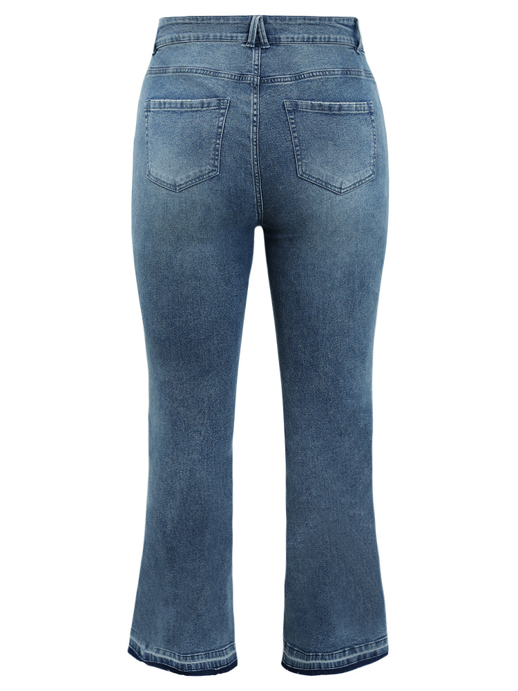 Plus Size Women Dailywear High stretch Flare Leg Medium Wash Casual Jeans BloomChic 