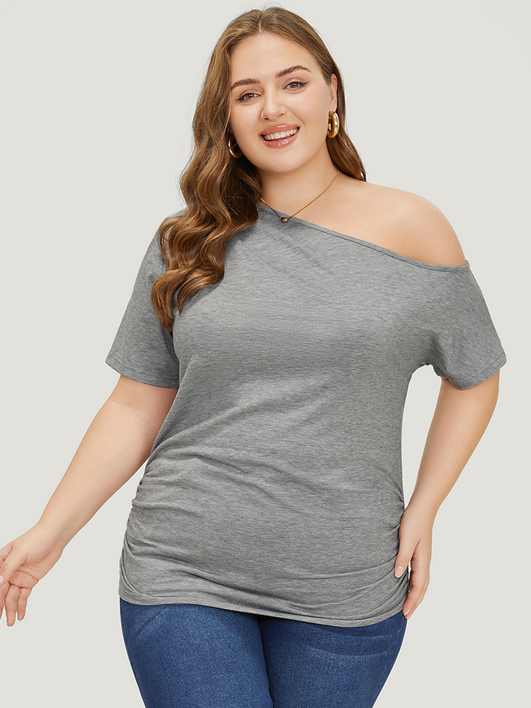 

Plus Size Plain One Shoulder Ruched Hem T-shirt Gray One Shoulder Short sleeve Elegant Jersey Tops