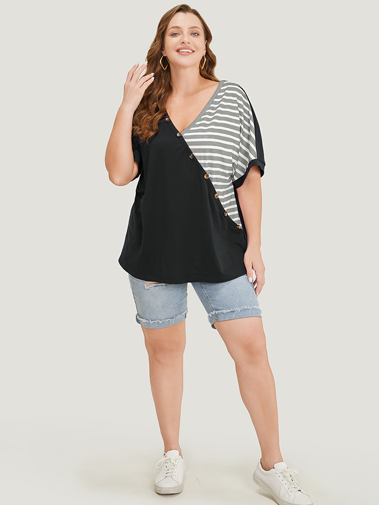 Plus Size Striped Contrast Wrap Batwing Sleeve Patchwork T-shirt Gray Women Casual Wrap Striped V-neck Dailywear T-shirts BloomChic 30/6X 
