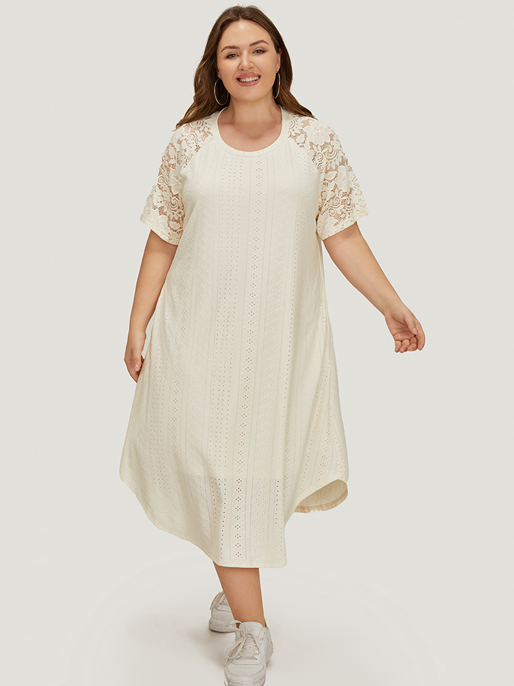 

Plus Size Plain Lace Sleeve Pocket Arc Hem Broderie Anglaise Dress Beige Women Casual Lined Round Neck Short sleeve Curvy Midi Dress BloomChic