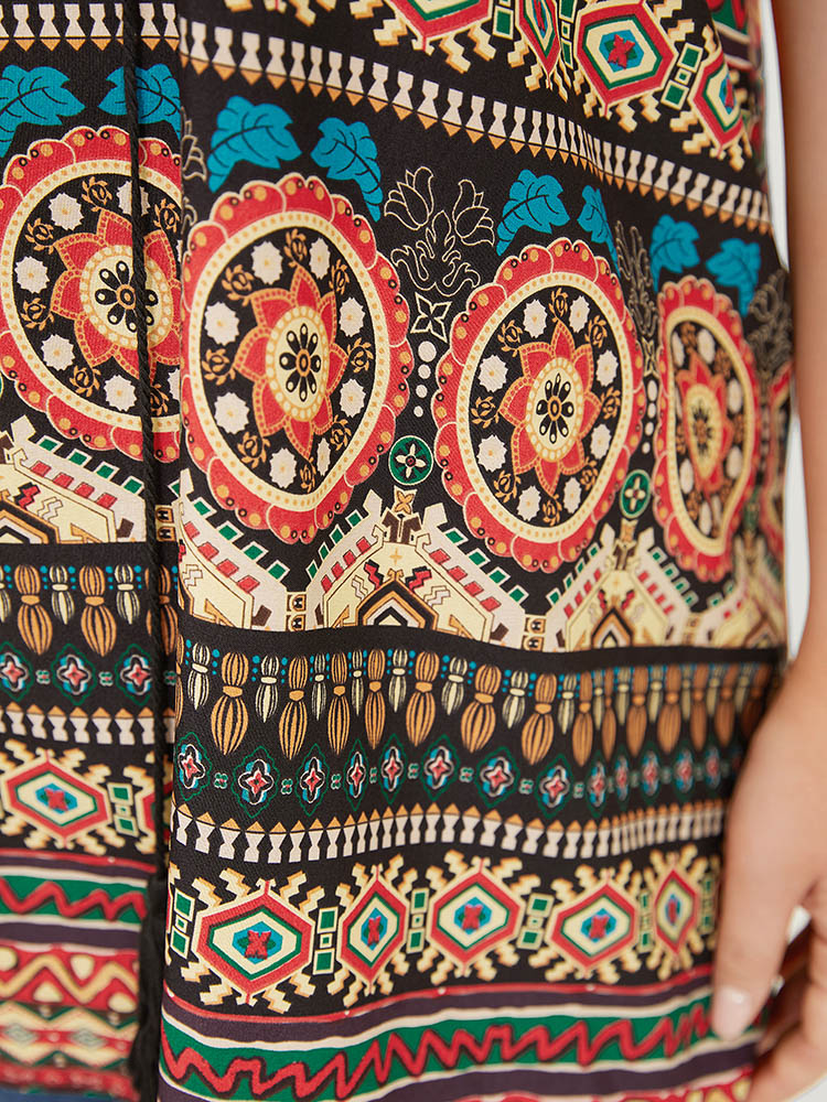 Plus Size Multicolor Moroccan Print Raglan Sleeve Tassels Tie Neck Blouse Women Vacation Short sleeve Tie Neck Dailywear Blouses BloomChic 12/L 