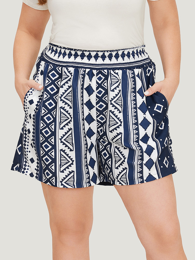 

Plus Size Bandana Shirred Waist Pocket Shorts Women Blue Vacation Pocket Dailywear Shorts BloomChic