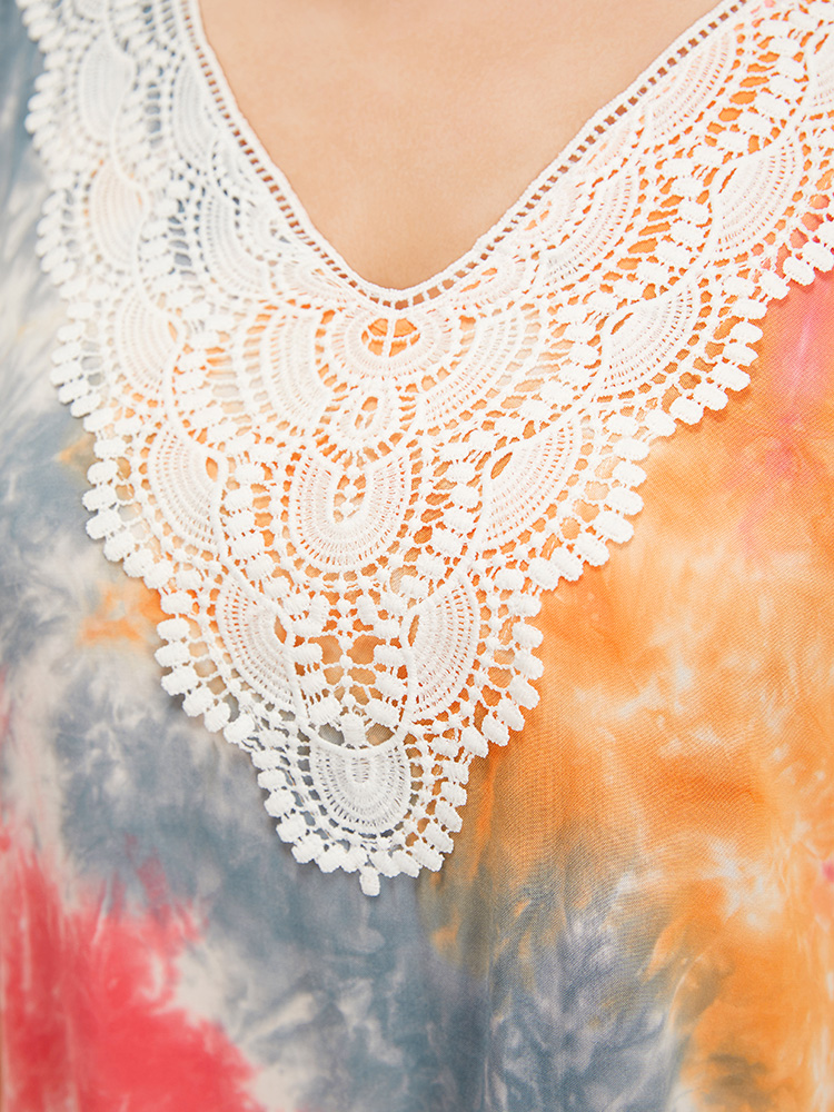 Plus Size Women Dailywear Tie Dye Cut-Out Regular Sleeve Half Sleeve V-neck Elegant Blouses BloomChic 