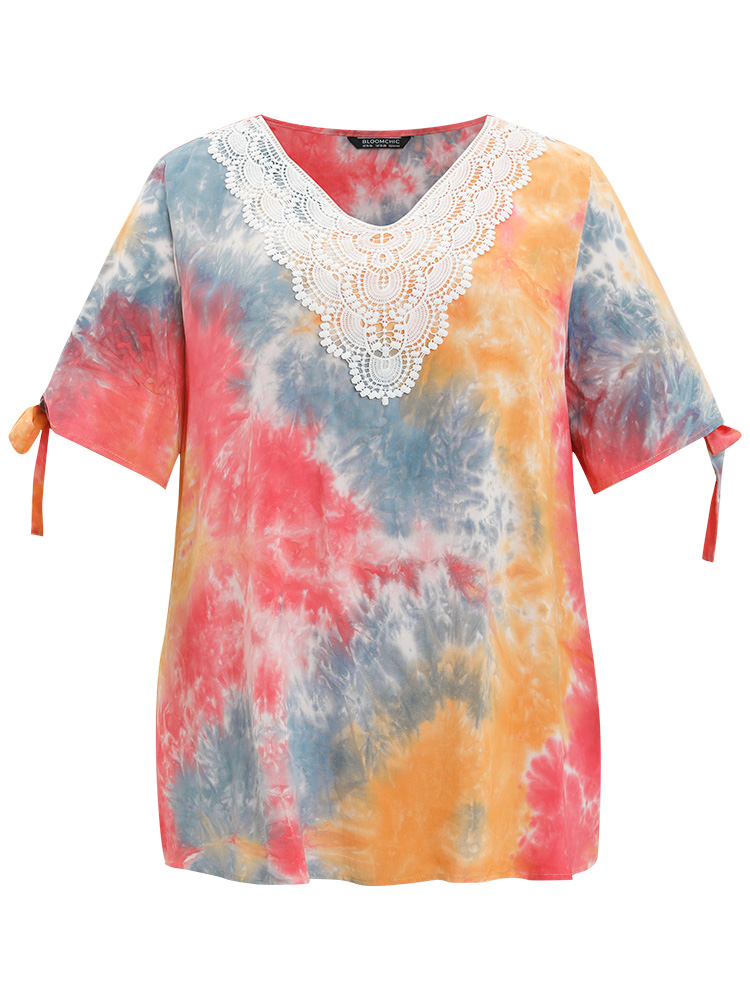 Plus Size Women Dailywear Tie Dye Cut-Out Regular Sleeve Half Sleeve V-neck Elegant Blouses BloomChic 