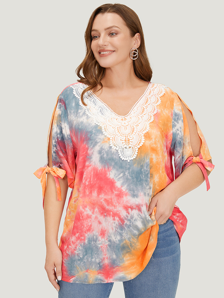 Plus Size Women Dailywear Tie Dye Cut-Out Regular Sleeve Half Sleeve V-neck Elegant Blouses BloomChic 