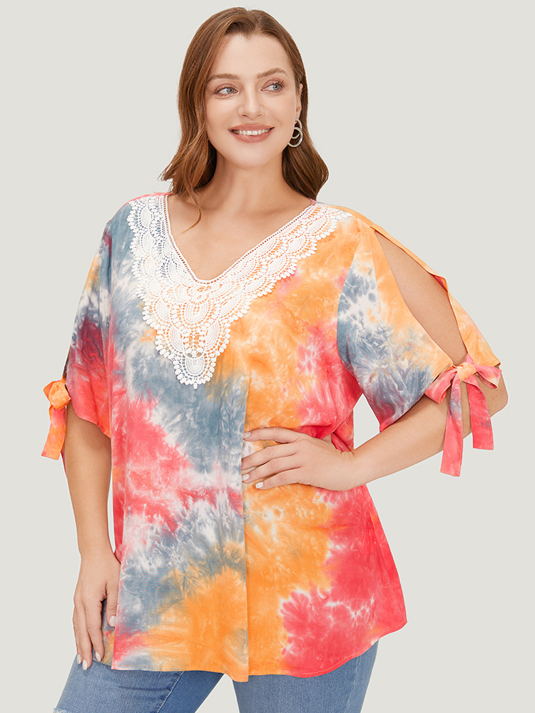 Plus Size Women Dailywear Tie Dye Cut-Out Regular Sleeve Half Sleeve V-neck Elegant Blouses BloomChic 