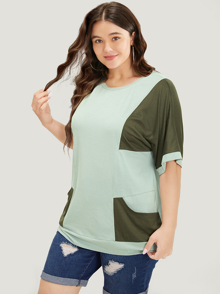 Plus Size Women Dailywear Colorblock Contrast Dolman Sleeve Short sleeve Round Neck Casual T-shirts BloomChic 
