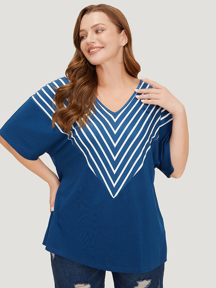 Plus Size Striped V Neck Batwing Sleeve Geometric T-shirt DarkBlue Women Casual Geometric V-neck Dailywear T-shirts BloomChic 26/4X 