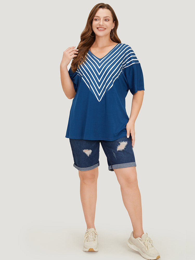 Plus Size Striped V Neck Batwing Sleeve Geometric T-shirt DarkBlue Women Casual Geometric V-neck Dailywear T-shirts BloomChic 26/4X 