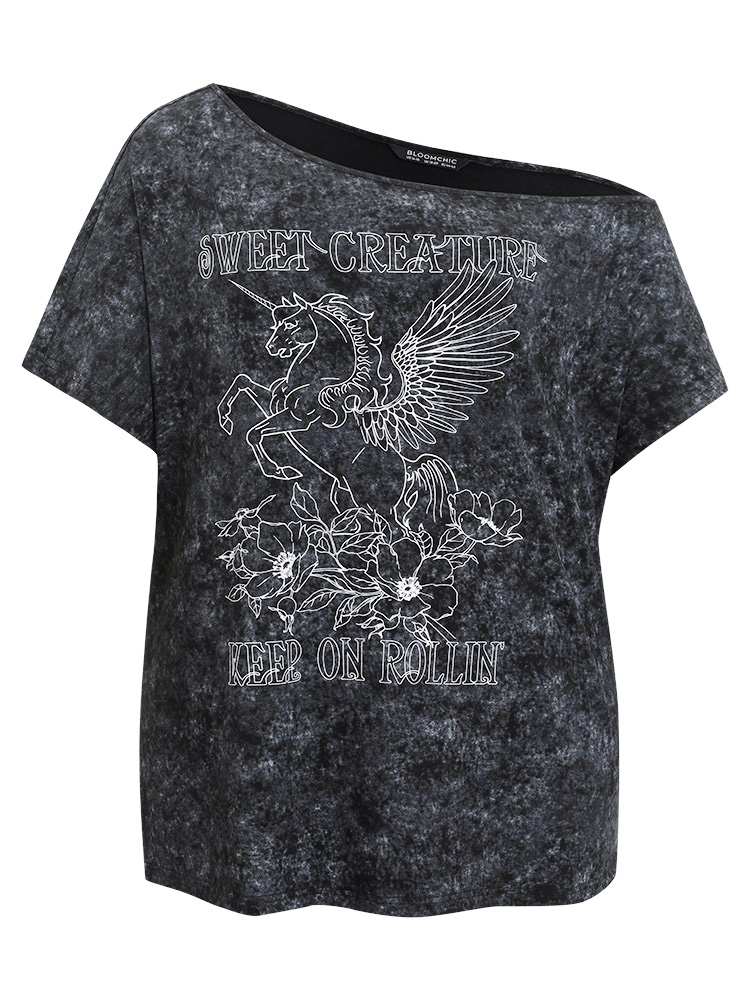 Plus Size Women Dailywear Art&design Dolman Sleeve Short sleeve One Shoulder Casual T-shirts BloomChic 