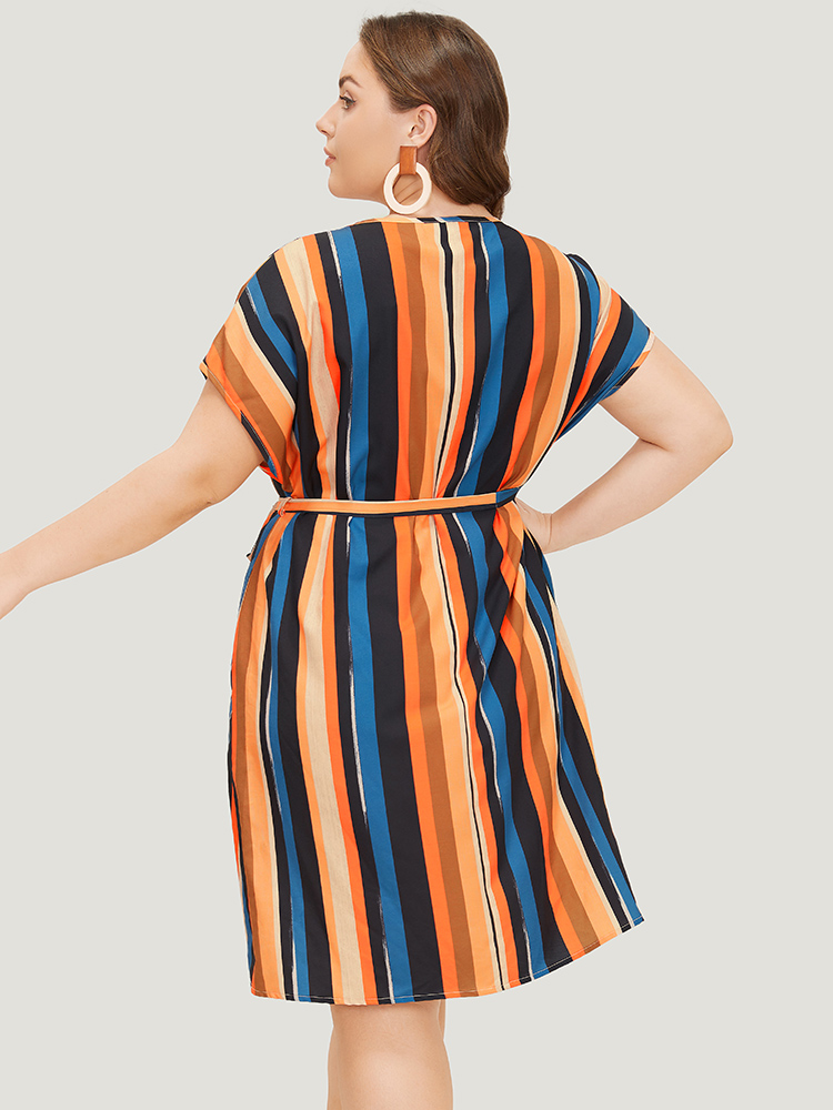 Plus Size Women Dailywear Striped Contrast Dolman Sleeve Short sleeve V-neck Pocket Belt Vacation Dresses BloomChic 