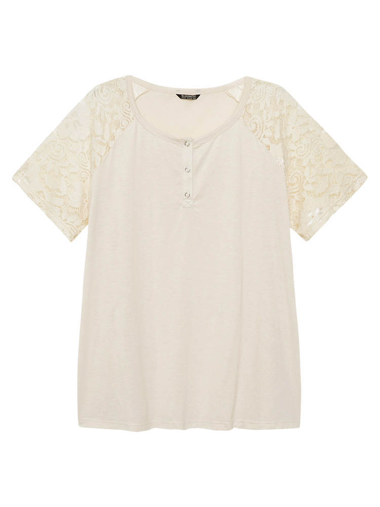 Plus Size Women Dailywear Plain Raglan sleeve Short sleeve Round Neck Elegant T-shirts BloomChic 