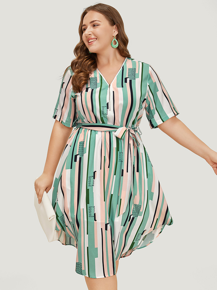 Plus Size Women Work Geometric Lined Regular Sleeve Short sleeve V-neck Pocket Belt Office Dresses BloomChic 