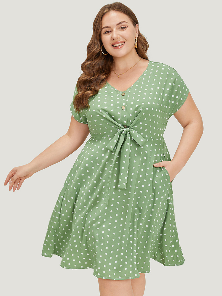

Plus Size Polka Dot Pocket Button Detail Twist Front Knee Dress Green Women Knotted V-neck Cap Sleeve Curvy Knee Dress BloomChic