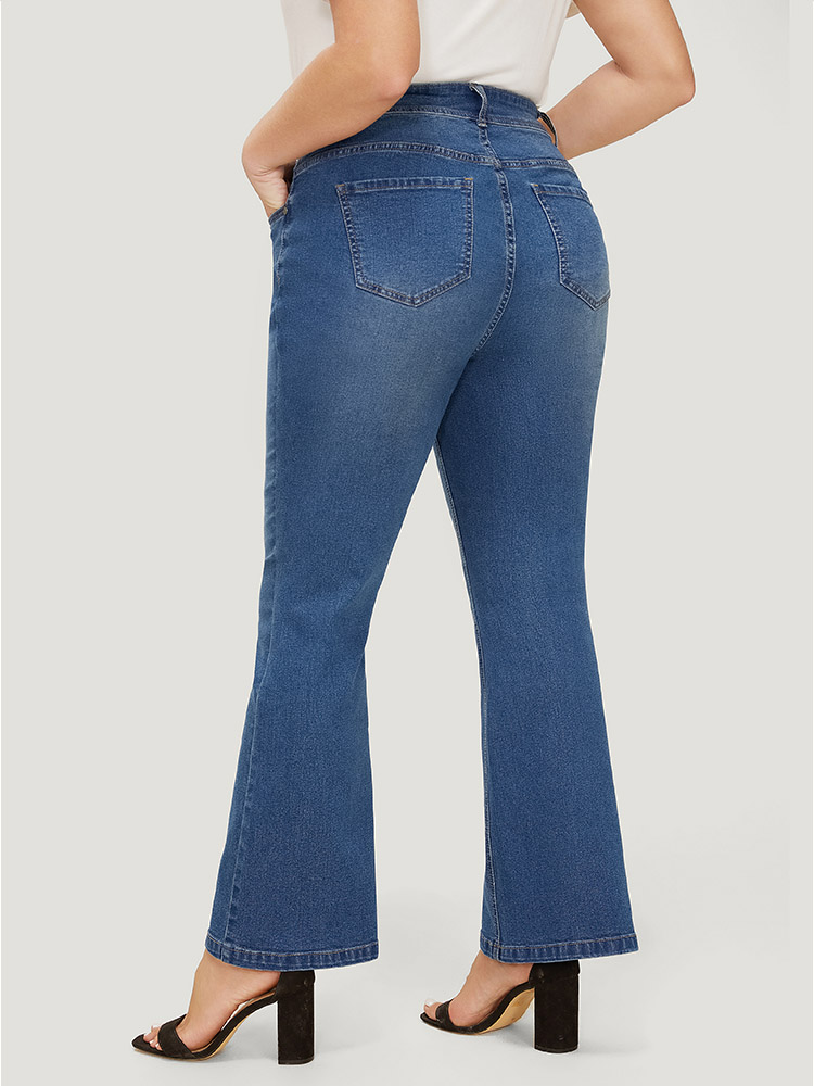 Plus Size Flare Leg Very Stretchy Medium Wash Jeans Women Blue Casual Plain High stretch Pocket Jeans BloomChic 14/1X 