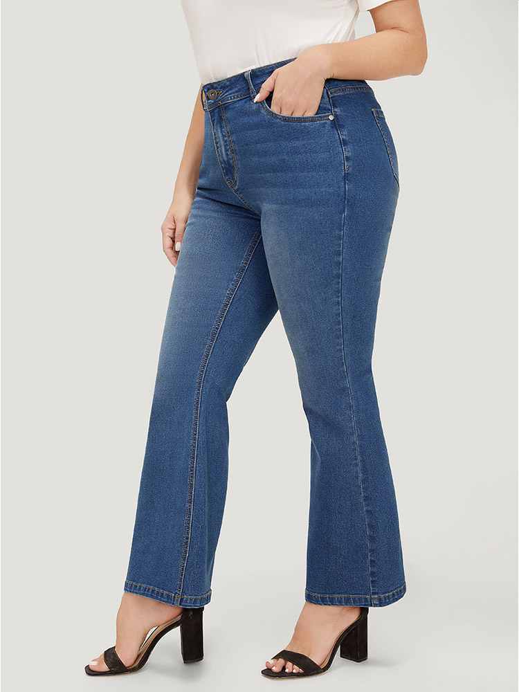 Plus Size Flare Leg Very Stretchy Medium Wash Jeans Women Blue Casual Plain High stretch Pocket Jeans BloomChic 14/1X 