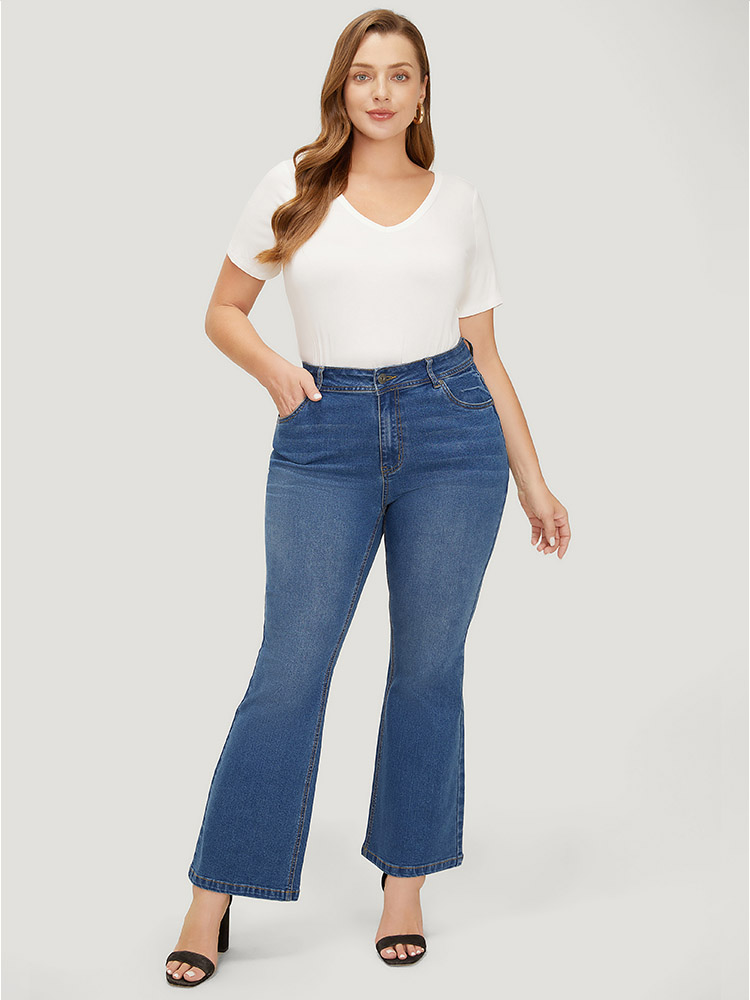 Plus Size Flare Leg Very Stretchy Medium Wash Jeans Women Blue Casual Plain High stretch Pocket Jeans BloomChic 14/1X 