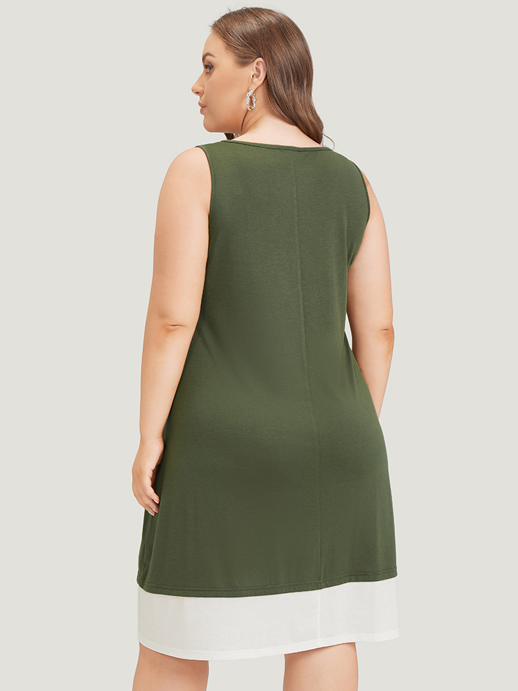 Plus Size Women Dailywear Colorblock Patchwork Sleeveless Sleeveless Round Neck Pocket Casual Dresses BloomChic 