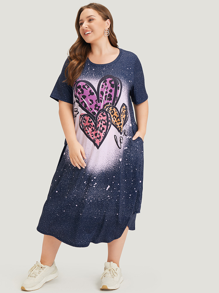 Plus Size Women Dailywear Heart Print Printed Regular Sleeve Short sleeve Round Neck Pocket Casual Dresses BloomChic 