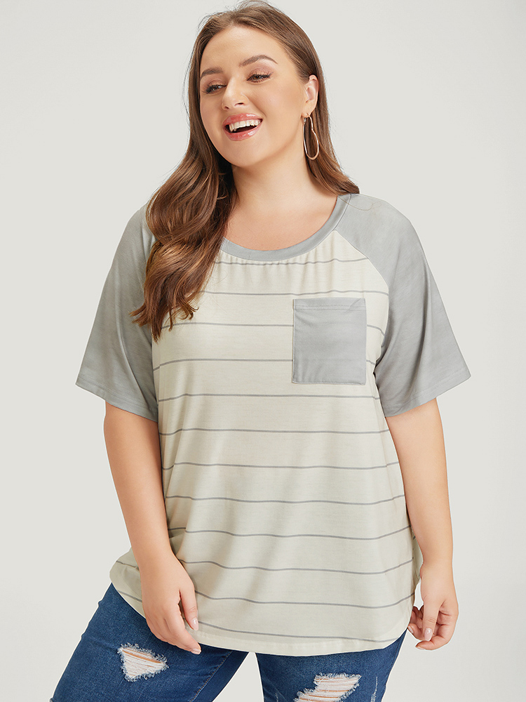 

Plus Size Striped Patched Pocket Raglan Sleeve T-shirt Gray Women Casual Striped Round Neck Dailywear T-shirts BloomChic