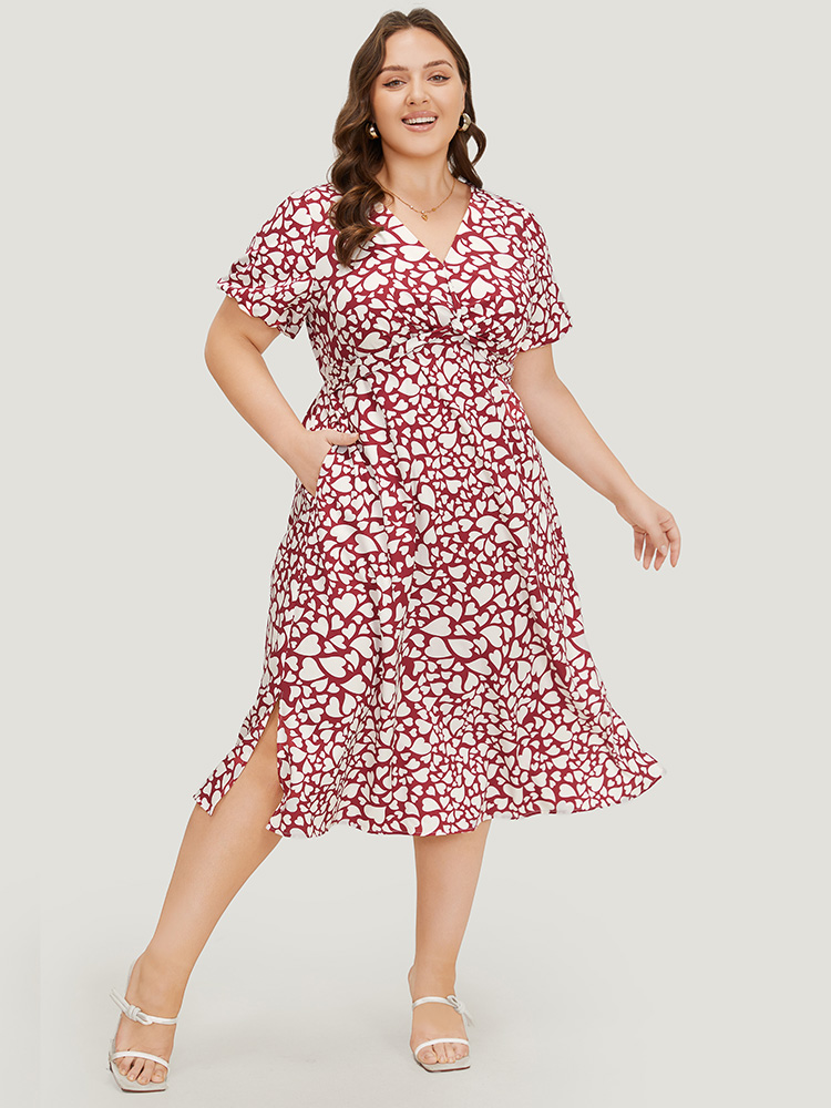 

Plus Size Heart Print V Neck Crossover Pocket Dresse Red Women Elegant Slit V-neck Short sleeve Curvy Midi Dress BloomChic