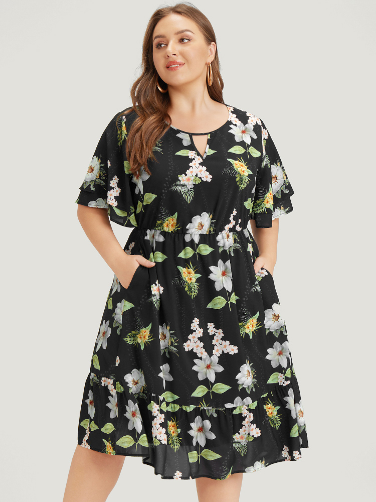 Plus Size Floral Print Ruffle Pocket Keyhole Round Neck Dress BlackFlower Women Elegant Keyhole V-neck Short sleeve Curvy Midi Dress BloomChic 12/L 