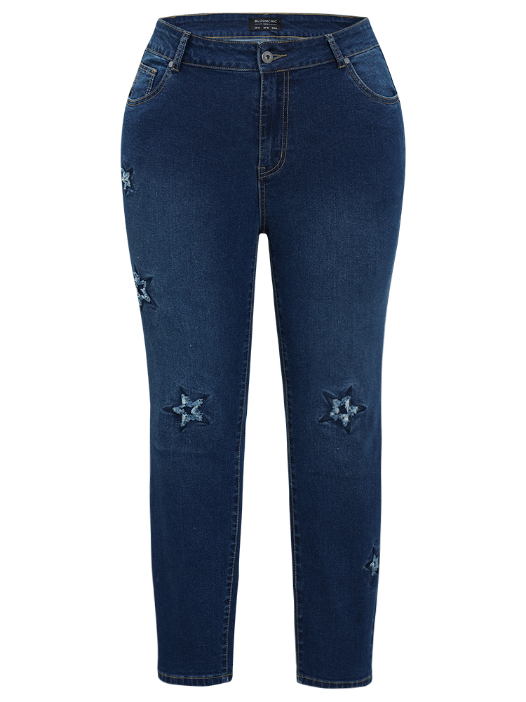 Plus Size Women Dailywear Embroidered High stretch Regular Medium Wash Casual Jeans BloomChic 