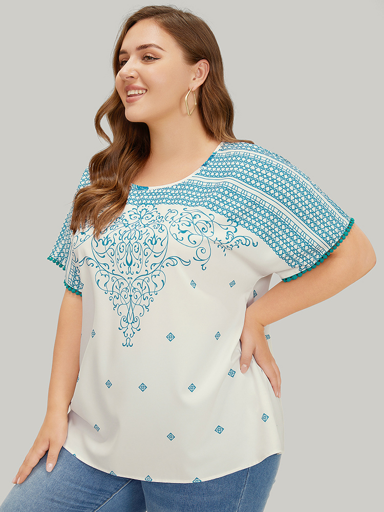 Plus Size White Moroccan Print Batwing Sleeve Pompom Trim Blouse Women Elegant Short sleeve Round Neck Dailywear Blouses BloomChic 10/M 