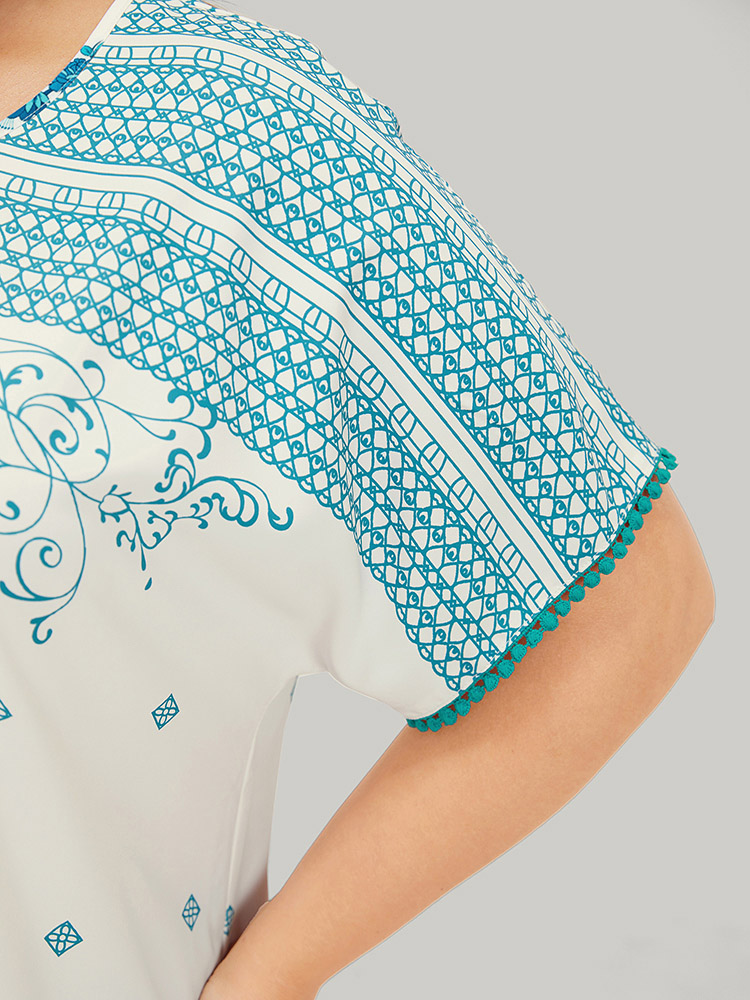 Plus Size White Moroccan Print Batwing Sleeve Pompom Trim Blouse Women Elegant Short sleeve Round Neck Dailywear Blouses BloomChic 10/M 