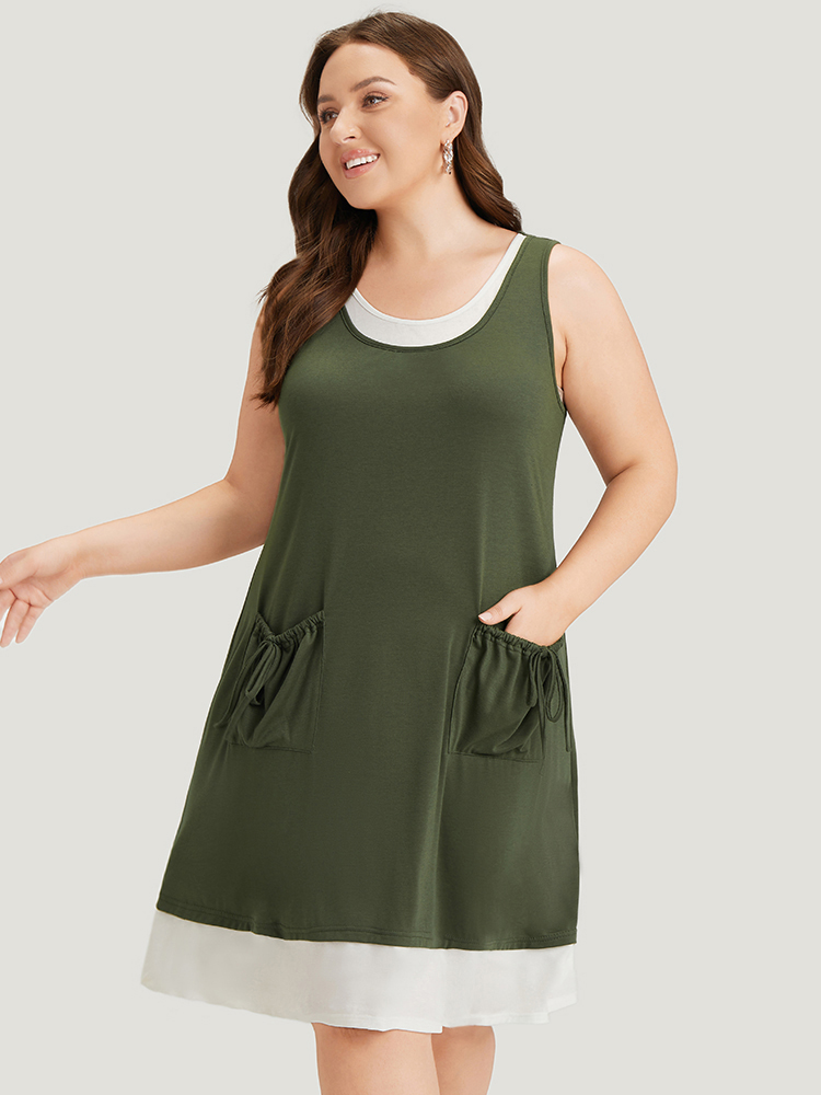 

Plus Size Two Tone Knot Pocket Patchwork Dress ArmyGreen Women Casual Contrast Round Neck Sleeveless Curvy Knee Dress BloomChic
