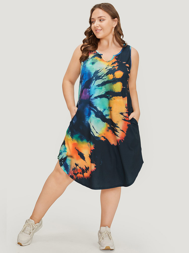 

Plus Size Tie Dye Notched Pocket Arc Hem Tank Dress Black Women Casual Arc Hem Notched collar Sleeveless Curvy Midi Dress BloomChic