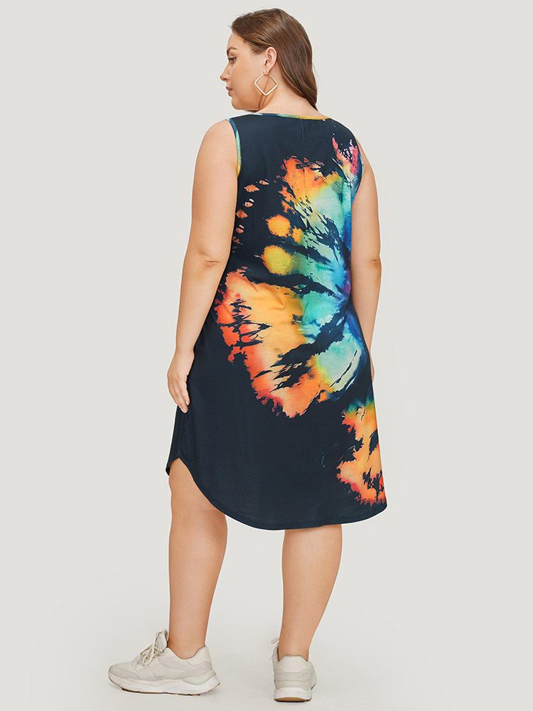 

Plus Size Tie Dye Notched Pocket Arc Hem Tank Dress Black Women Casual Arc Hem Notched collar Sleeveless Curvy Midi Dress BloomChic