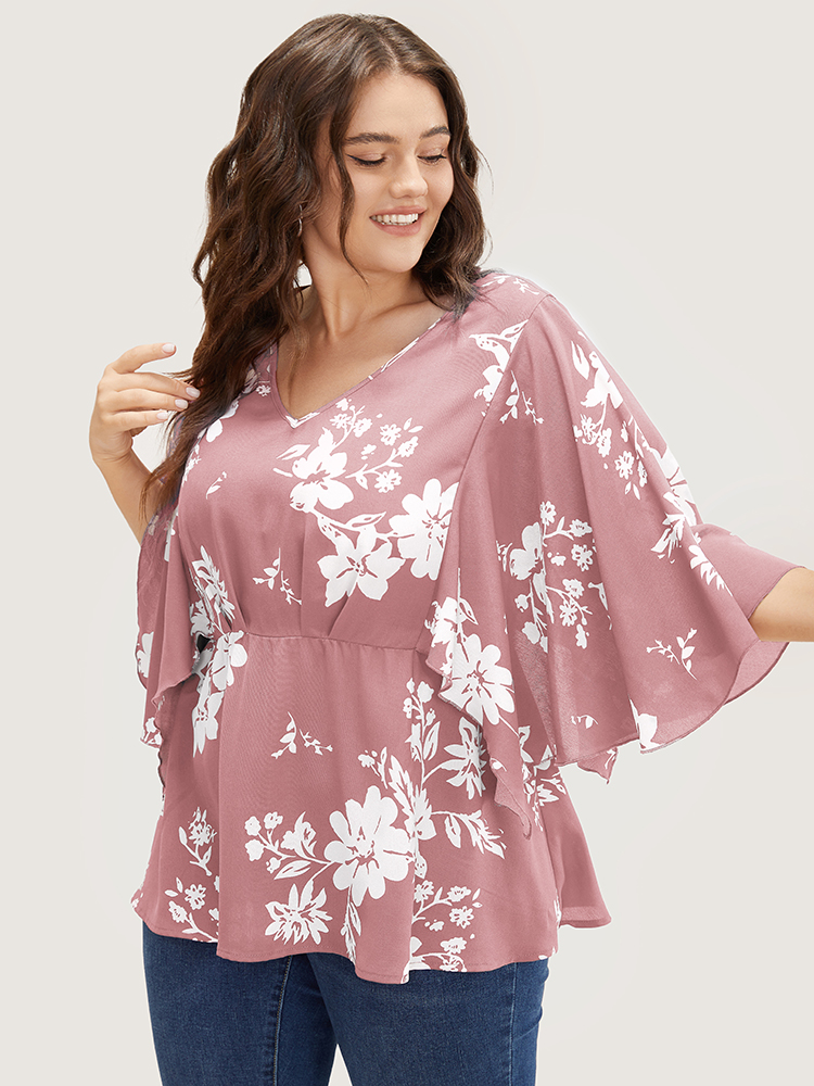 

Plus Size DustyPink Floral Printed Plicated Detail Flutter Sleeve Blouse Women Elegant Short sleeve V-neck Dailywear Blouses BloomChic