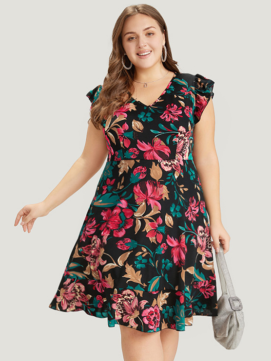 

Plus Size Floral Print Pocket Ruffle Dress Black Women Glamour Pocket V-neck Cap Sleeve Curvy Knee Dress BloomChic