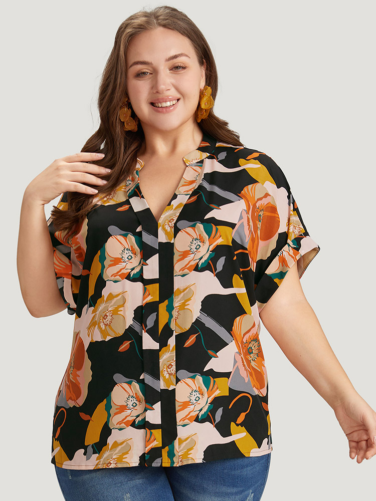 Plus Size Women Dailywear Floral Printed Dolman Sleeve Short sleeve Notched collar Elegant Blouses BloomChic 