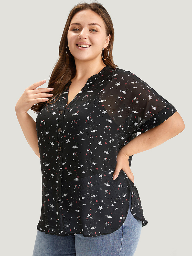 

Plus Size Multicolor Star Print Notched Button Detail Cuffed Sleeve Blouse Women Elegant Half Sleeve Notched collar Dailywear Blouses BloomChic
