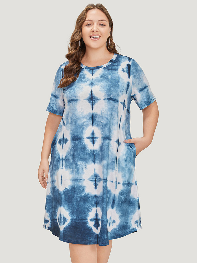 Plus Size Tie Dye Pocket Ruffle Hem Crew Neck Dress Blue Women Casual Printed Round Neck Short sleeve Curvy Midi Dress BloomChic 22-24/3X 