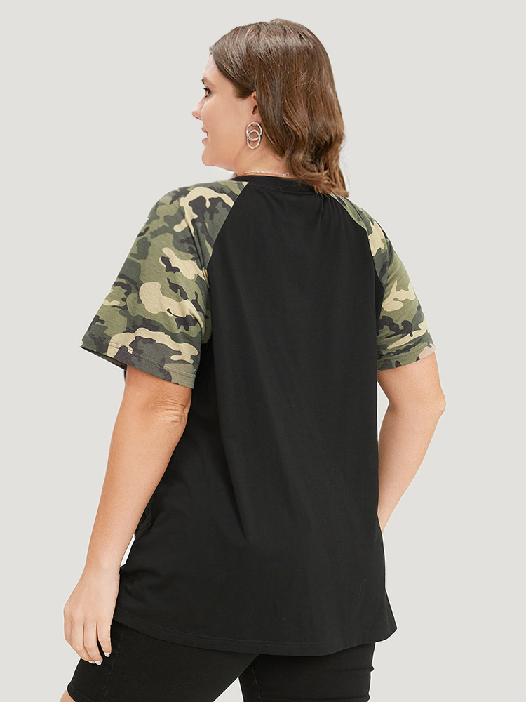 

Plus Size Camo Raglan Sleeve Round Neck T-shirt Black Women Casual Contrast Camo Round Neck Dailywear T-shirts BloomChic