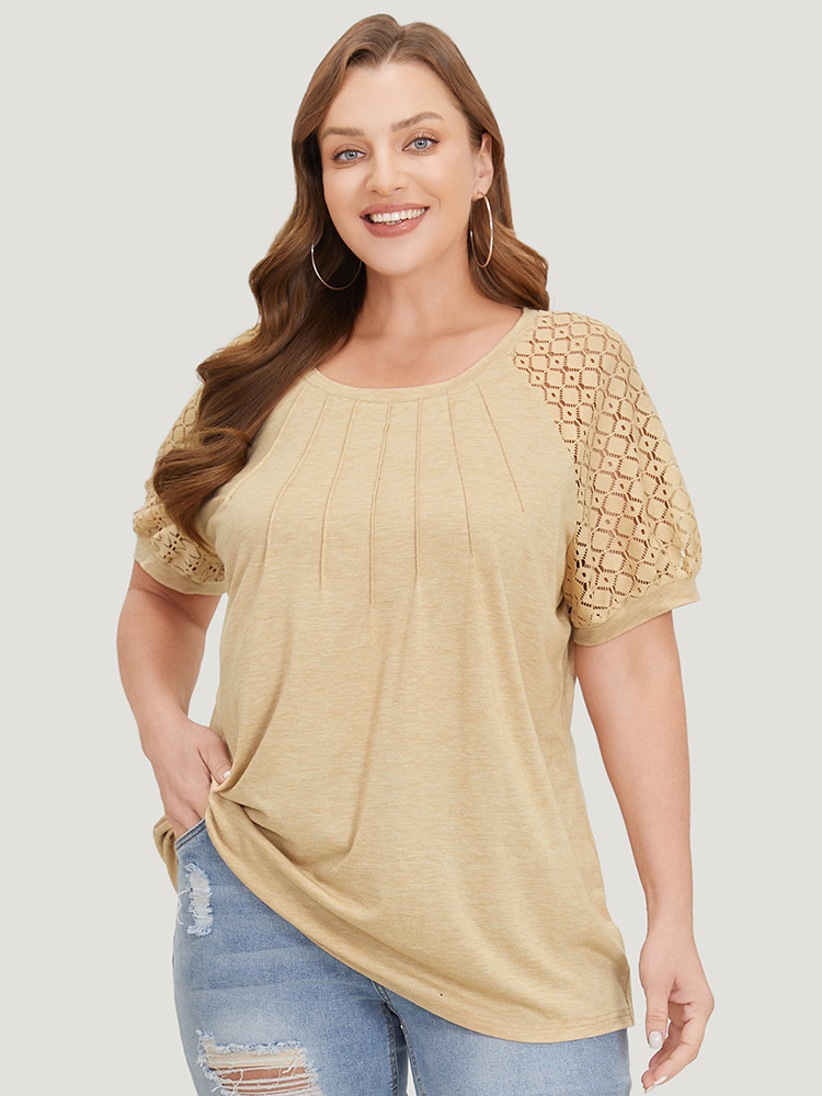 

Plus Size Solid Lace Raglan Sleeve Pleated T-shirt Tan Round Neck Short sleeve Casual Jersey Tops