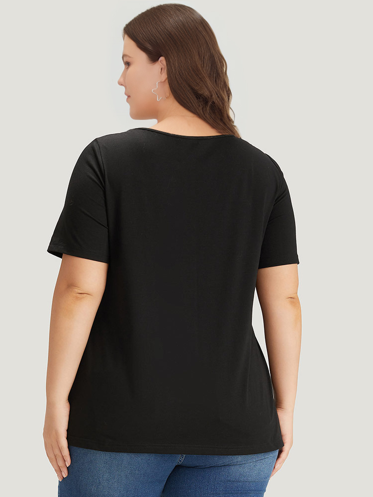 

Plus Size Supersoft Essentials Solid Crew Neck Cut Out T-shirt Black Women Casual Cut-Out Plain Round Neck Dailywear T-shirts BloomChic